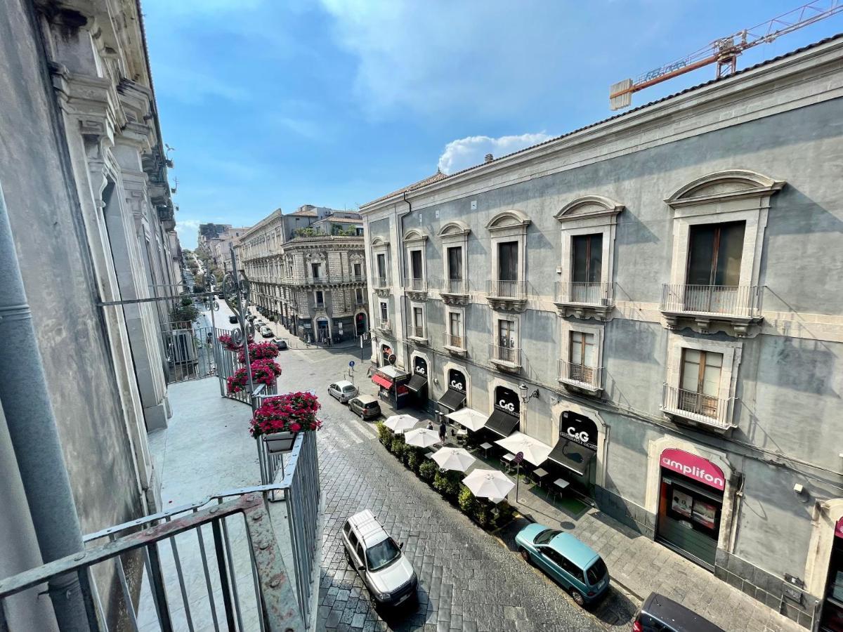 San Giuliano'S Street - Holiday Home كاتانيا المظهر الخارجي الصورة